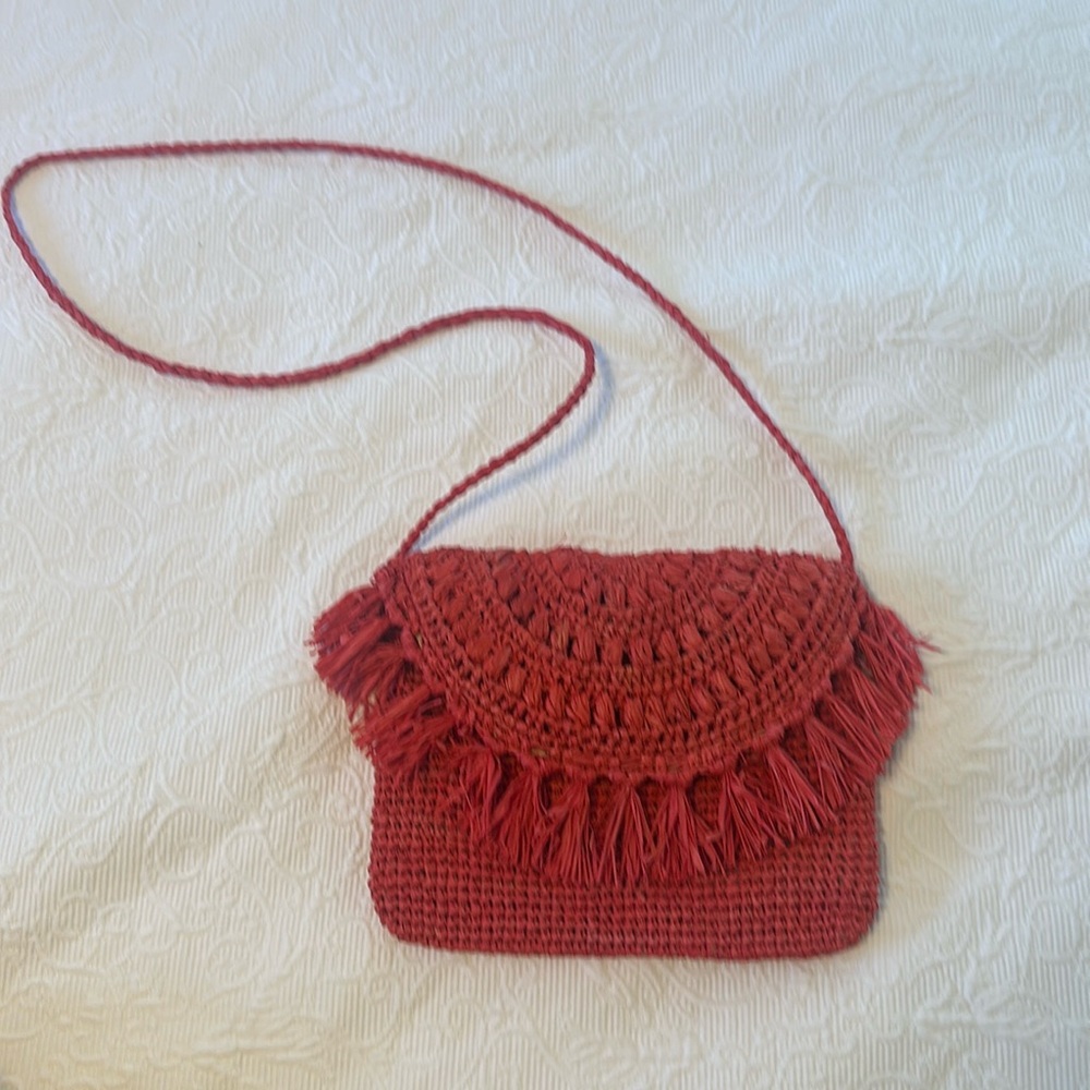 Mar y Sol Red Crochet Straw Crossbody Purse